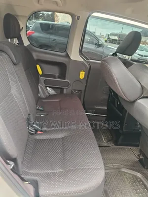 Toyota Spade 1.5 2014 White