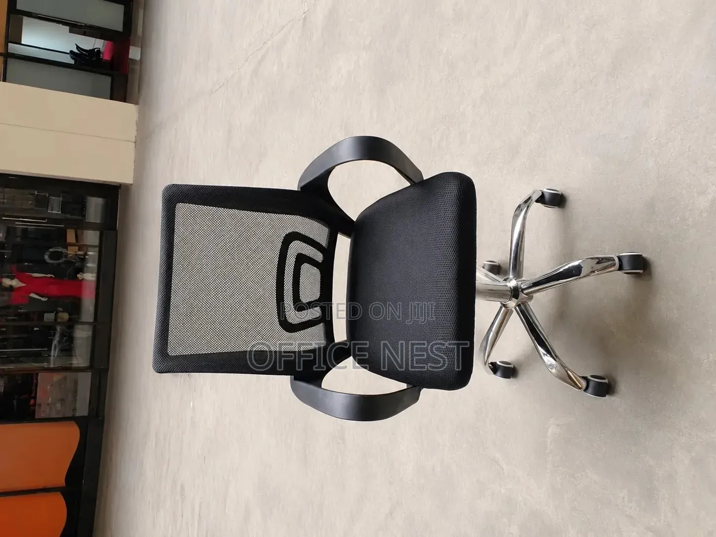 Ergonomic Mesh Office Chair With Armrests Chrome Base
