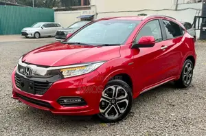 Honda Vezel 2020 Red