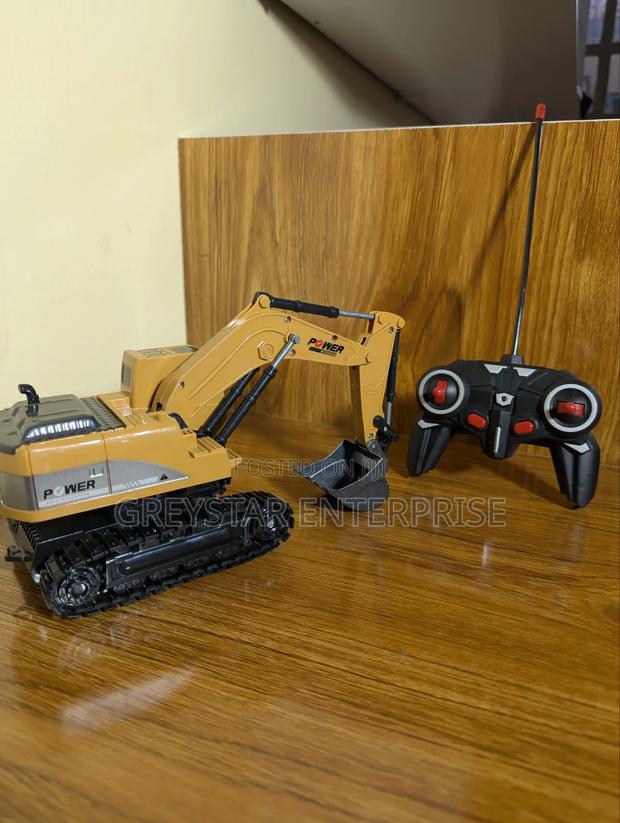 RC Excavator Toy, Remote Control Construction Truck Toy Gift