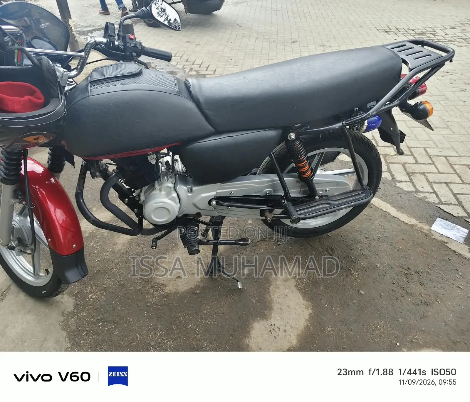 Bajaj Boxer 125 2026 Red