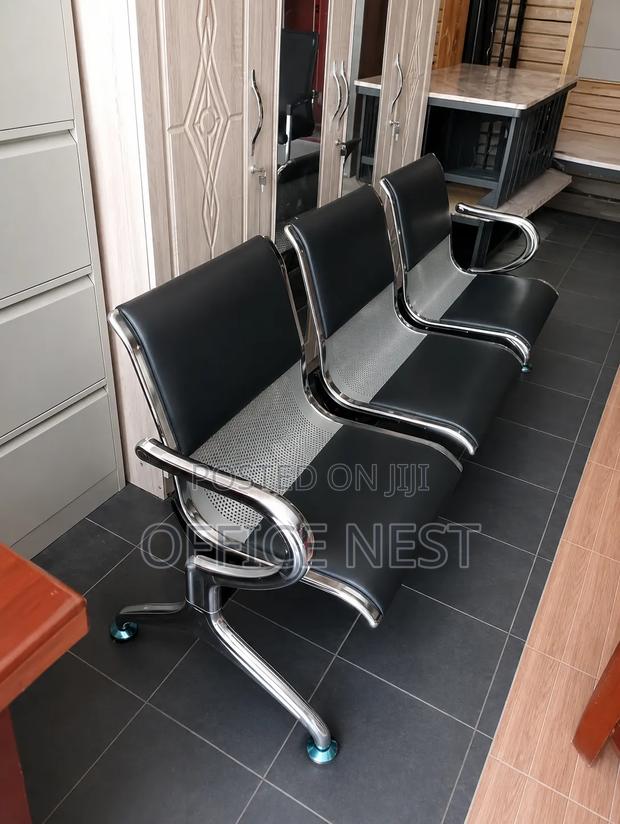 3-Seater Waiting Bench Chair – Modern Reception Office Visitor Seats - thumbnail 4