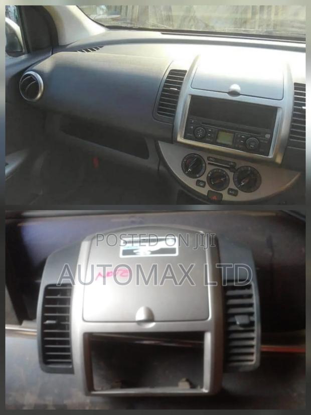 Nissan Note E11, Yr2007+, Dashboard Console With Vents