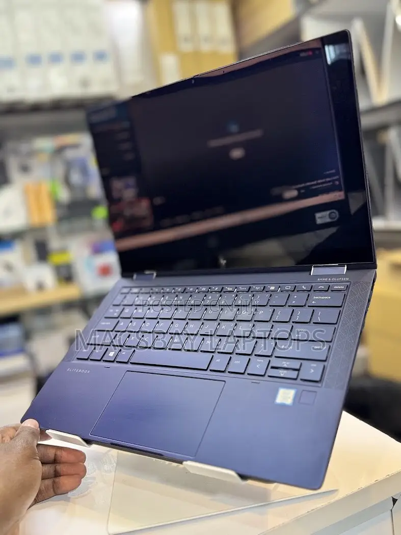Laptop HP Dragonfly G1 16GB Intel Core i5 SSD 512GB