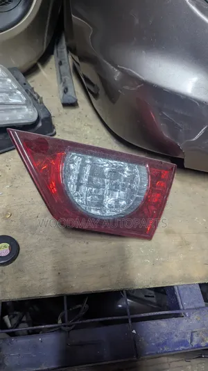 Toyota Mark X 2010 Boot Light
