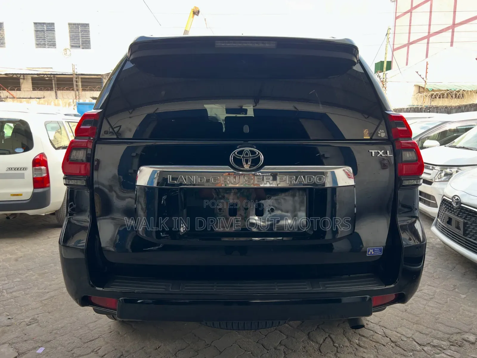 Toyota Land Cruiser Prado 2021 Black