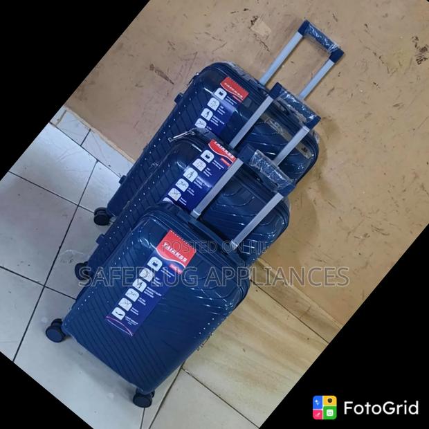 3-in-1 Hard Shell Unbreakable Suitcases – Complete Travel Set 