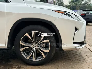 Lexus RX 300 2WD 2019 White