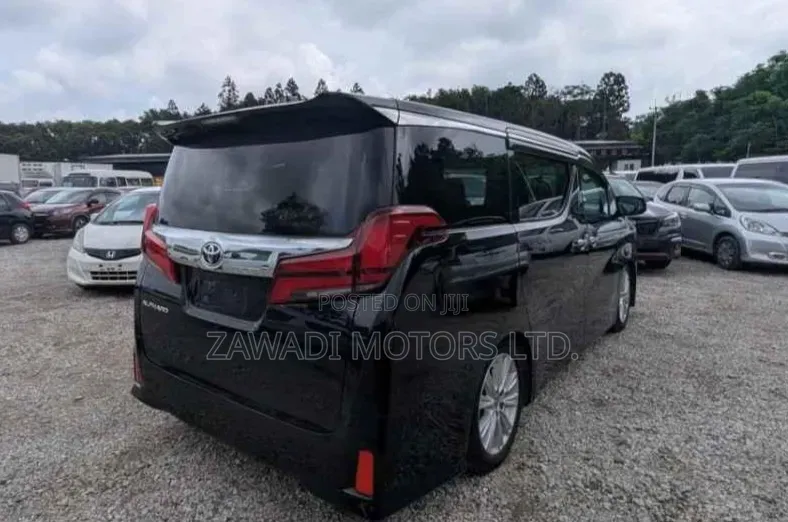 Toyota Alphard 2.5 Petrol AWD 2020 Black
