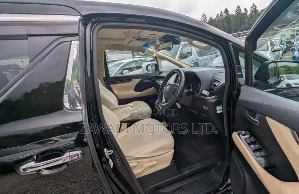 Toyota Alphard 2.5 Petrol AWD 2020 Black