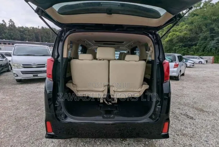 Toyota Alphard 2.5 Petrol AWD 2020 Black