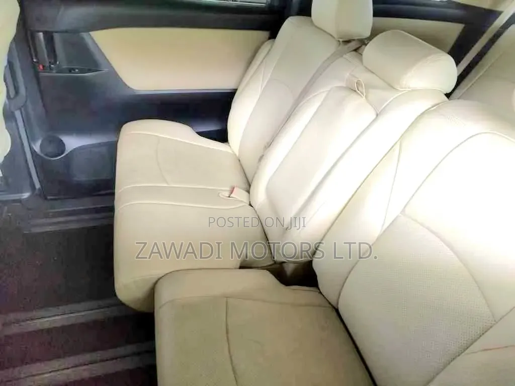 Toyota Alphard 2.5 Petrol AWD 2020 Black