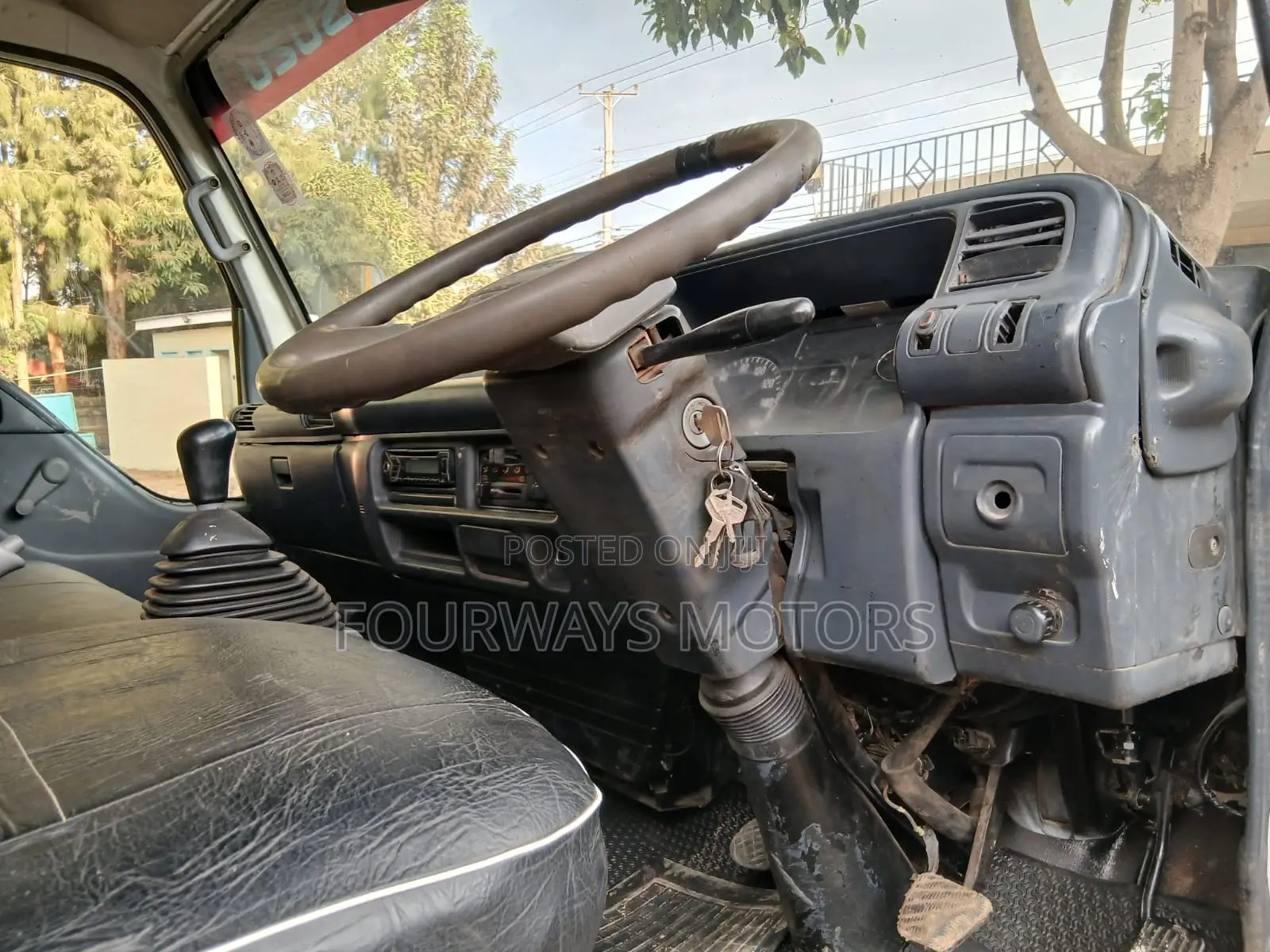 Isuzu NPR 2007