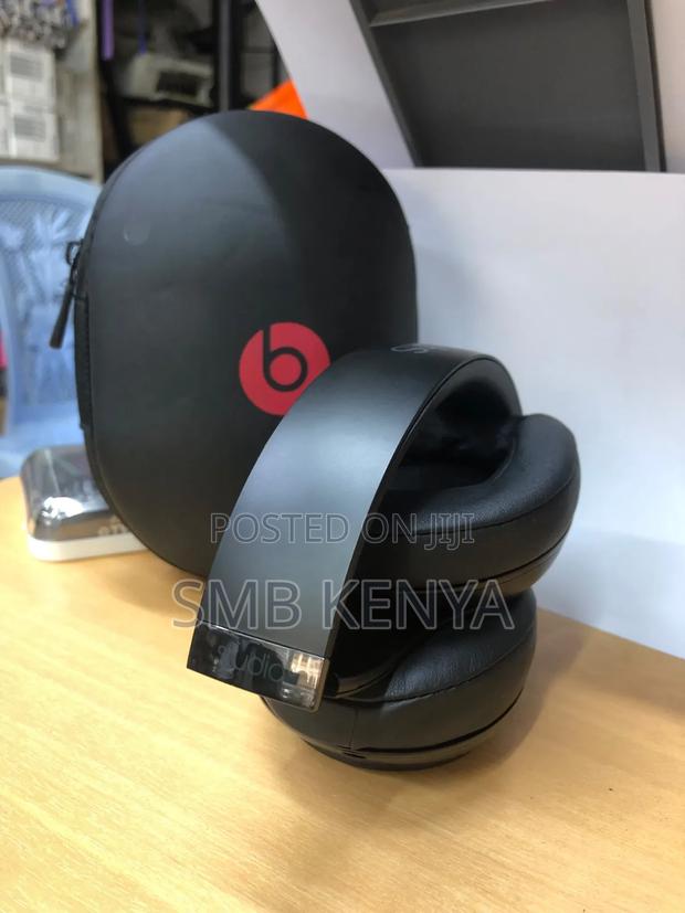Beat Studio 3 Wireless With Pure Adaptive Noise Cancelling - thumbnail 2