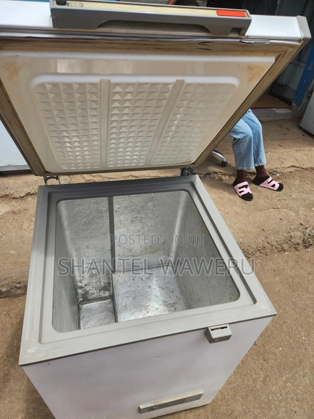 Deep Freezer 150litres Chest One - thumbnail 2