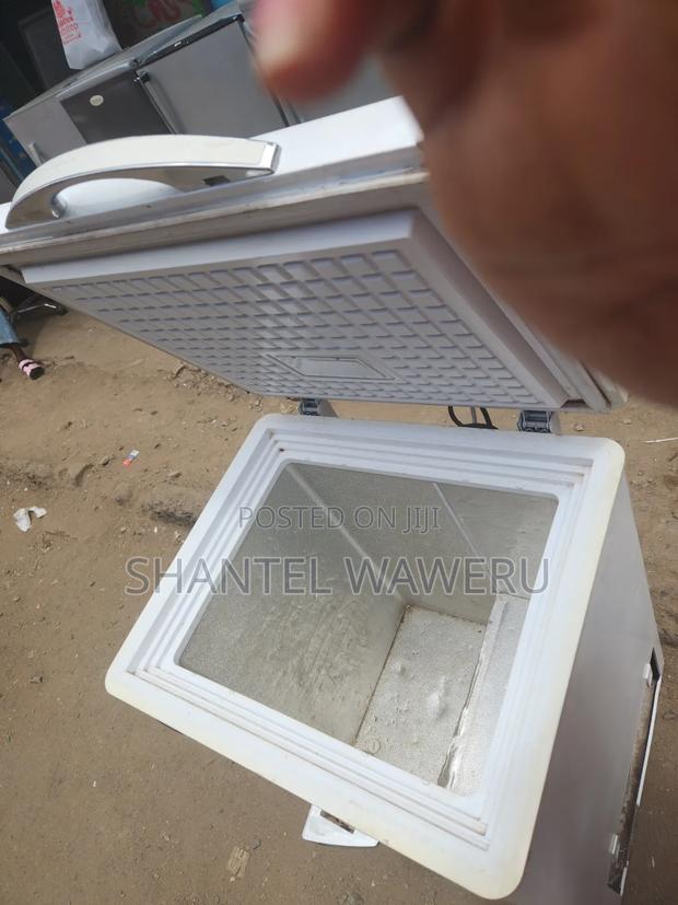 Chest Freezer 130litres - thumbnail 2