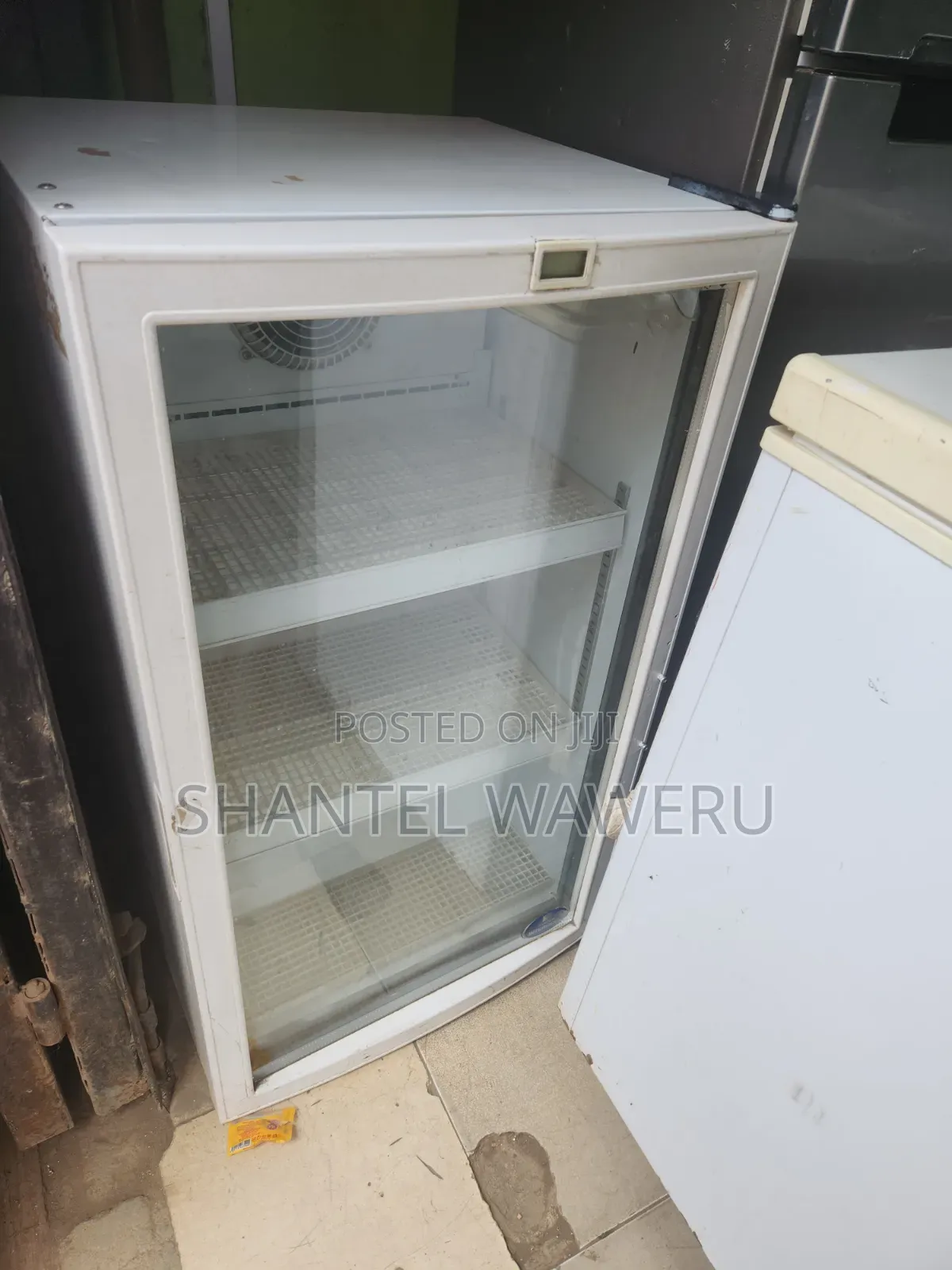 Small 100litres Display Fridge