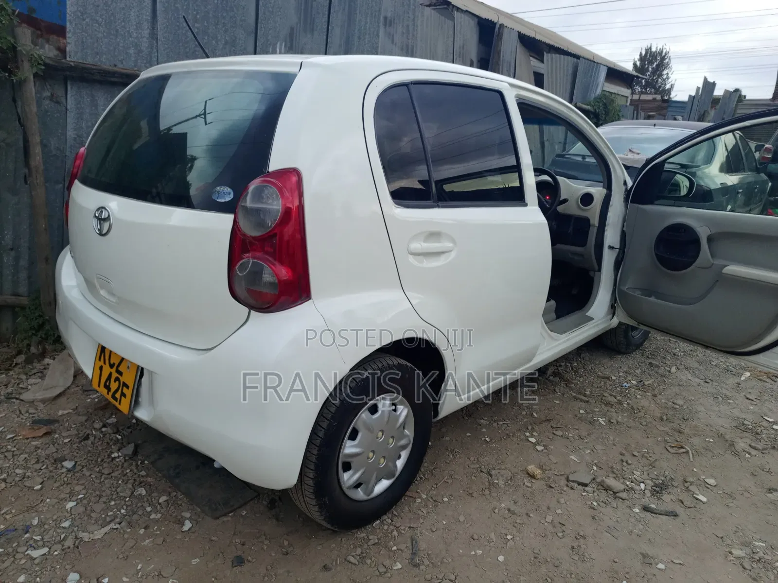 Toyota Passo 2013 White