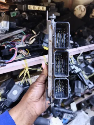 Engine Computer Nissan Pulsar