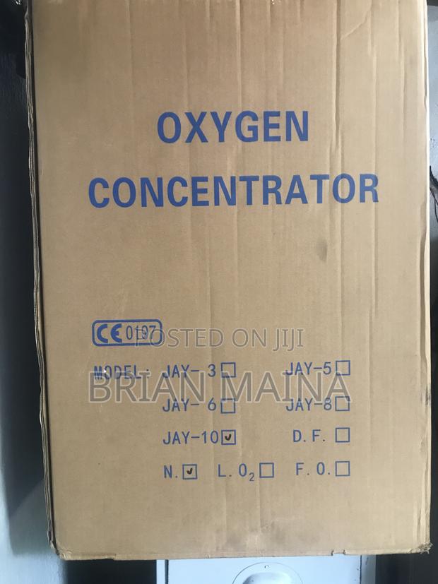 Oxygen Concentrator - thumbnail 7
