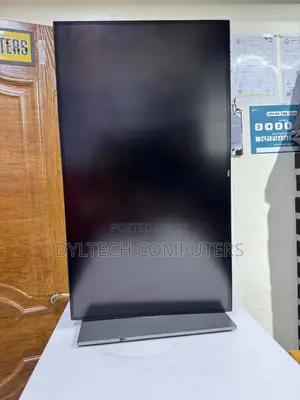 Dell U2518D