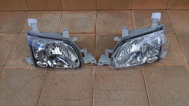 Headlight Toyota Townace