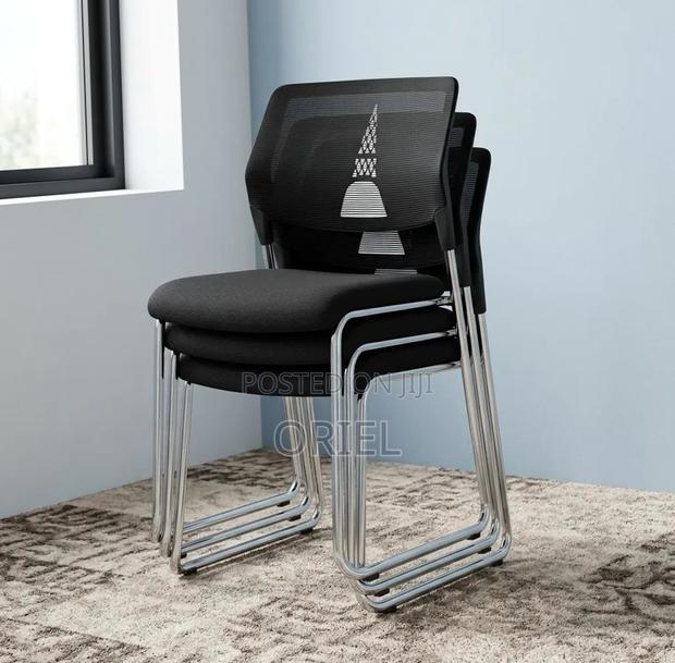 Office Chair : Waiting Stackable Chair - thumbnail 6