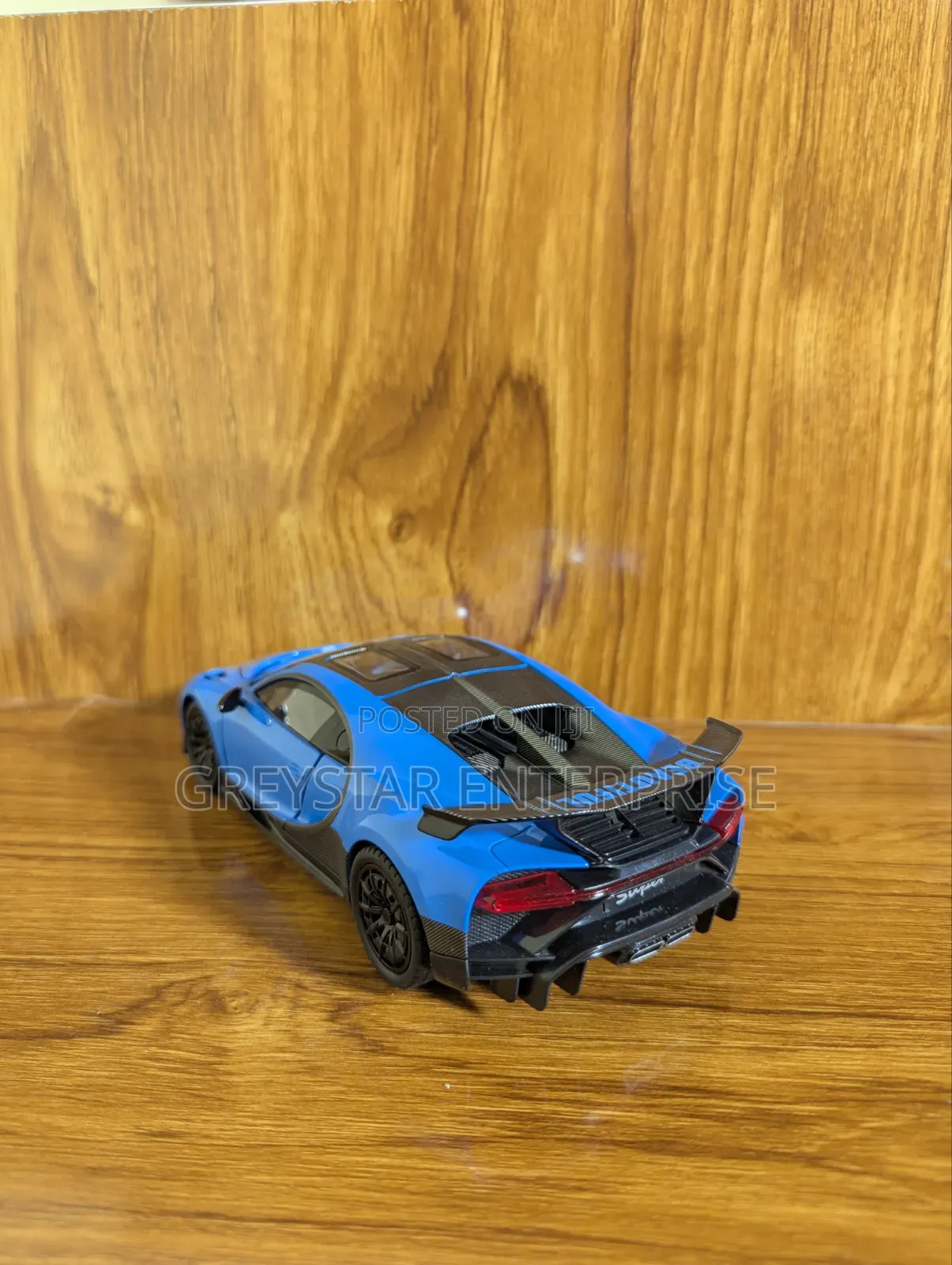 Bugatti Chiron Diecast Model Car Battery Operated Metallic