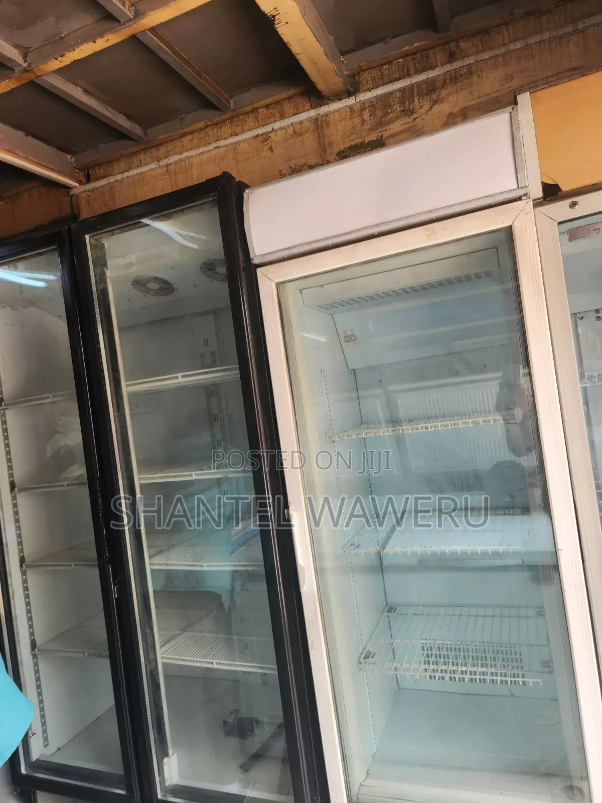 2 Door Refrigerator Showcase