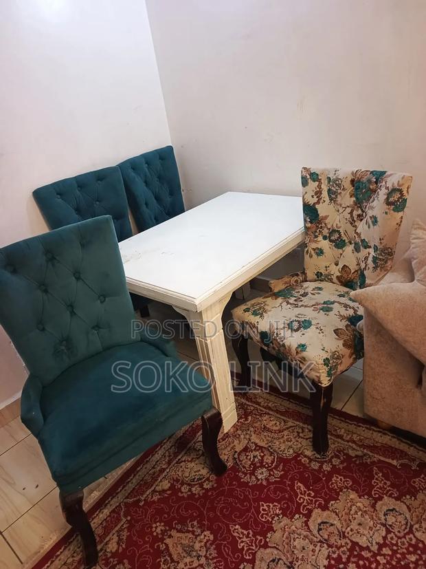 Four Seater Dining Set - thumbnail 4