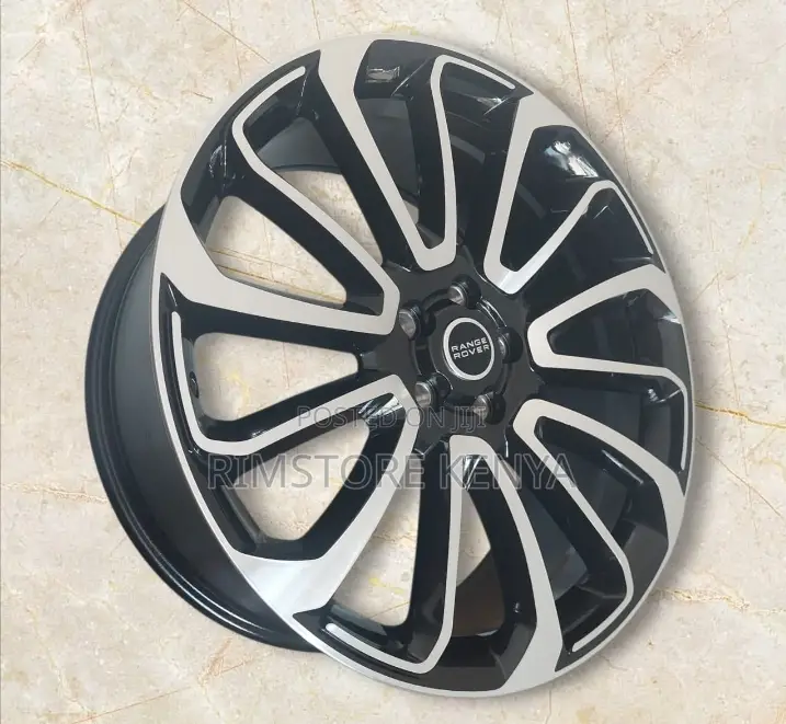 Size 19 Rangerover, Black Silver, Full Set.