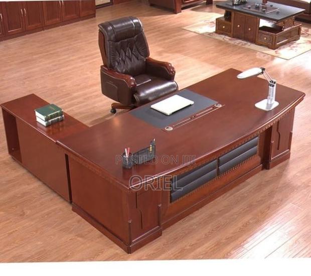 Executive Office Desk : 2M Mahogany Table - thumbnail 5