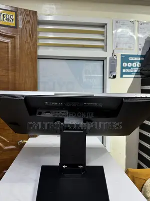 HP E243 Monitor