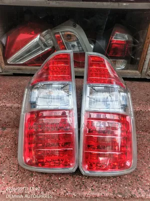 Toyota NOAH 2010
