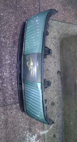 Toyota Harrier Engine Grille
