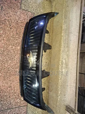 Toyota Harrier Engine Grille