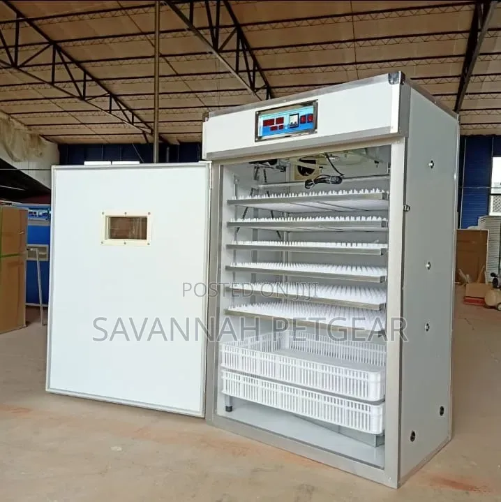 Full-Automatic 1056 Eggs Incubator With Digital Controls Turning