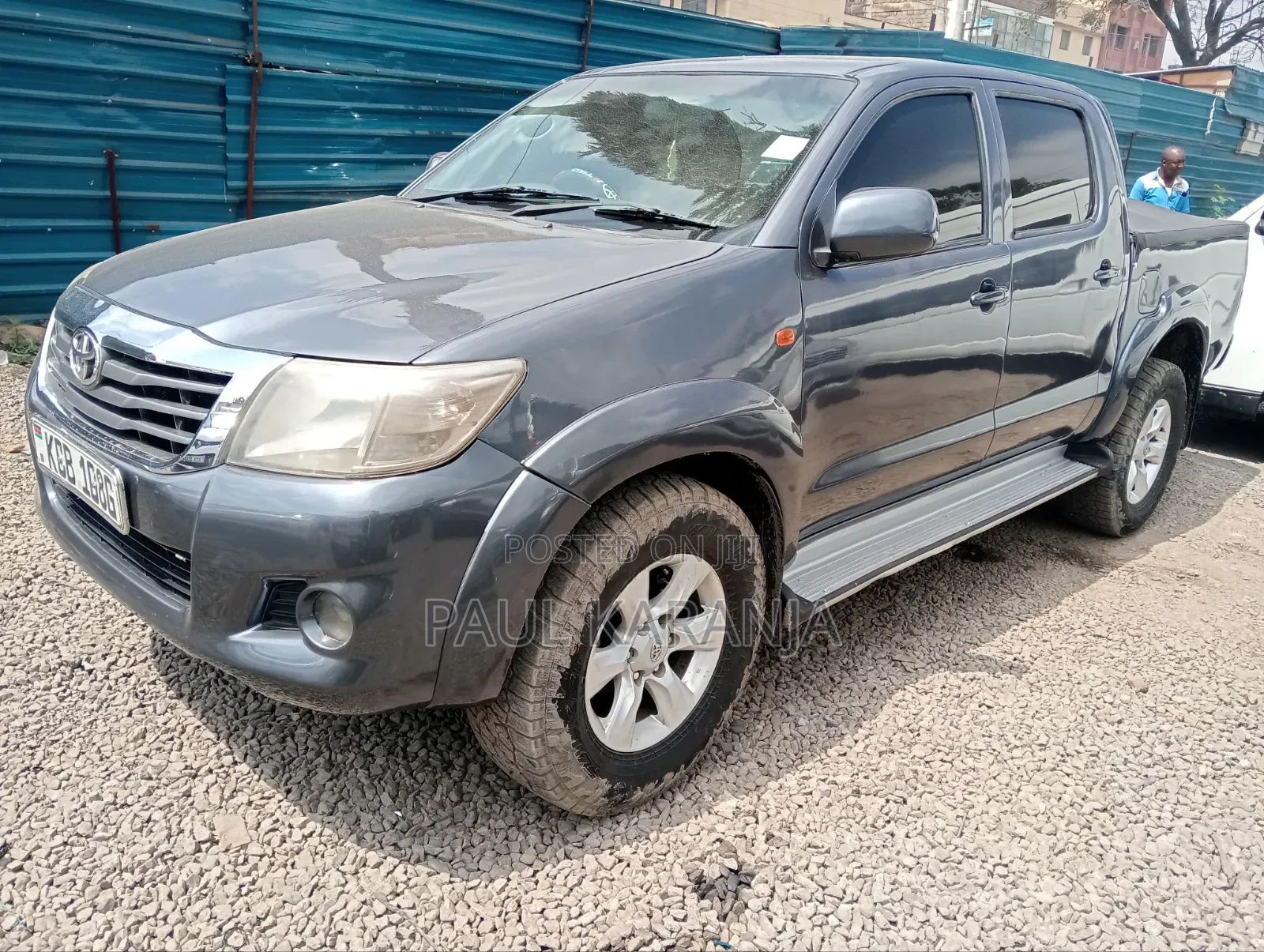Toyota Hilux 2010 Gray