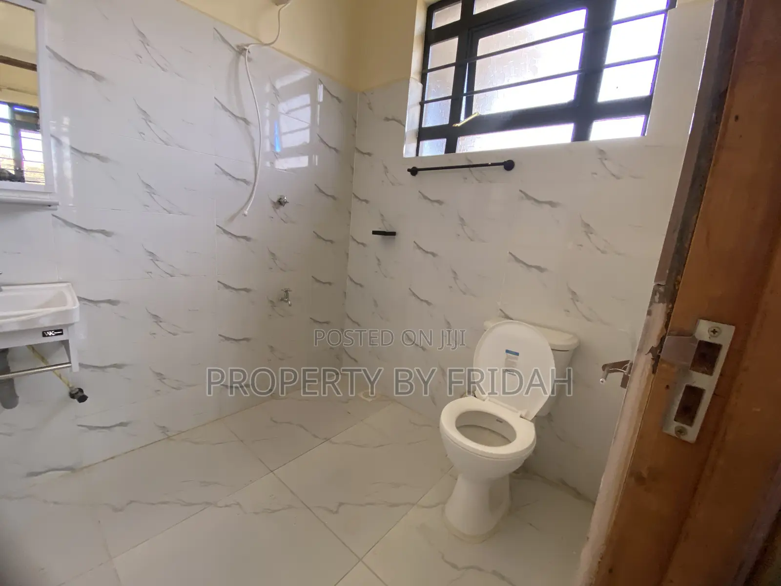 3bdrm Bungalow in Kitengela for sale