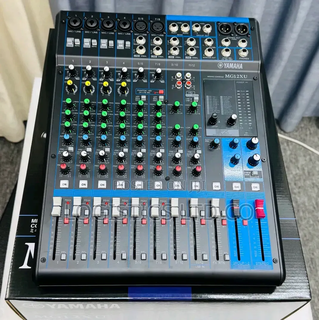 Yamaha MG12XU 12-Input 4-Bus Mixer With Effects