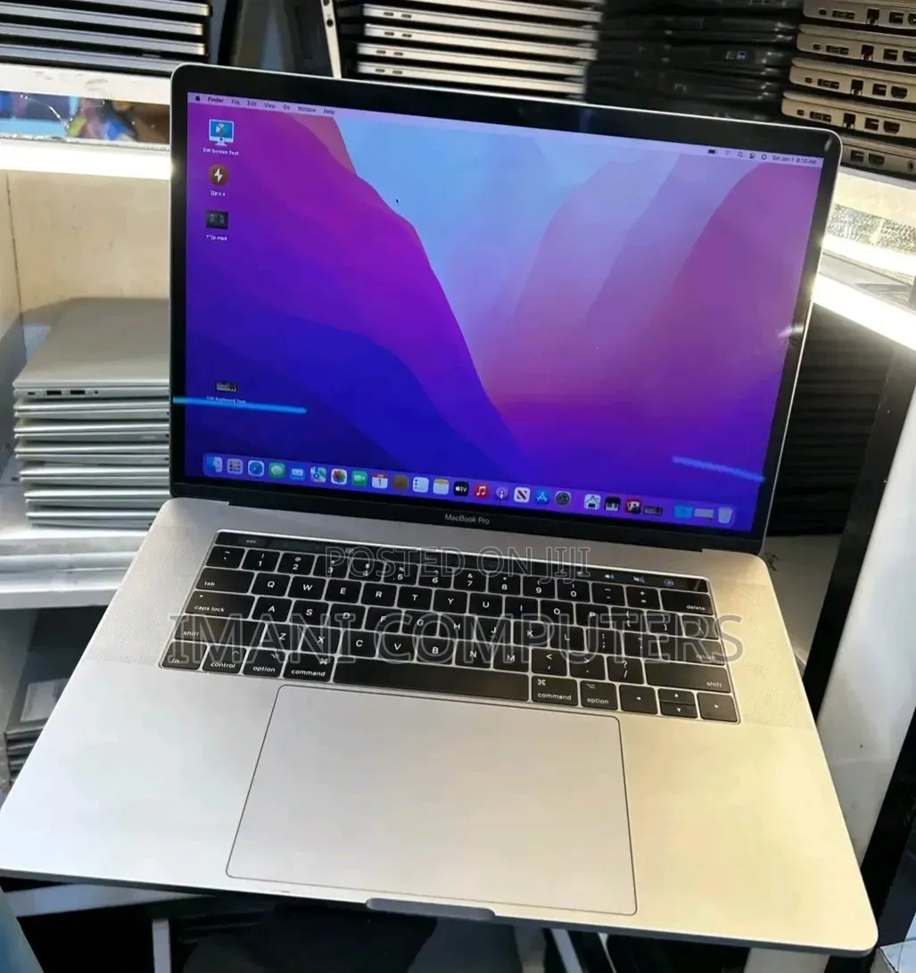 Laptop Apple MacBook Pro 2017 8GB Intel Core i5 SSD 256GB