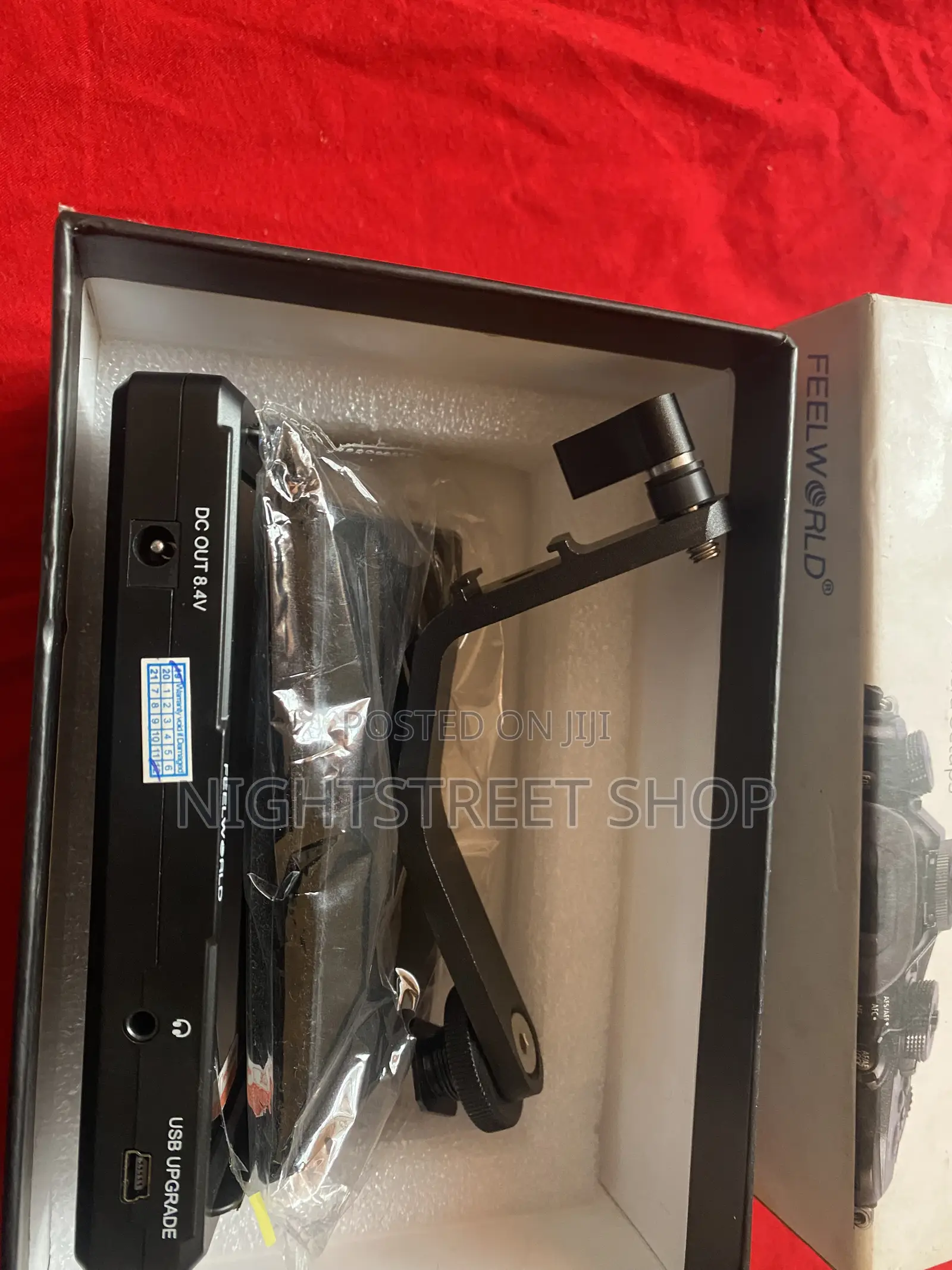 Feelworld F5 (5-Inch on-Camera Field Monitor)