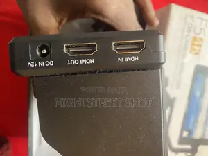 Feelworld F5 (5-Inch on-Camera Field Monitor)