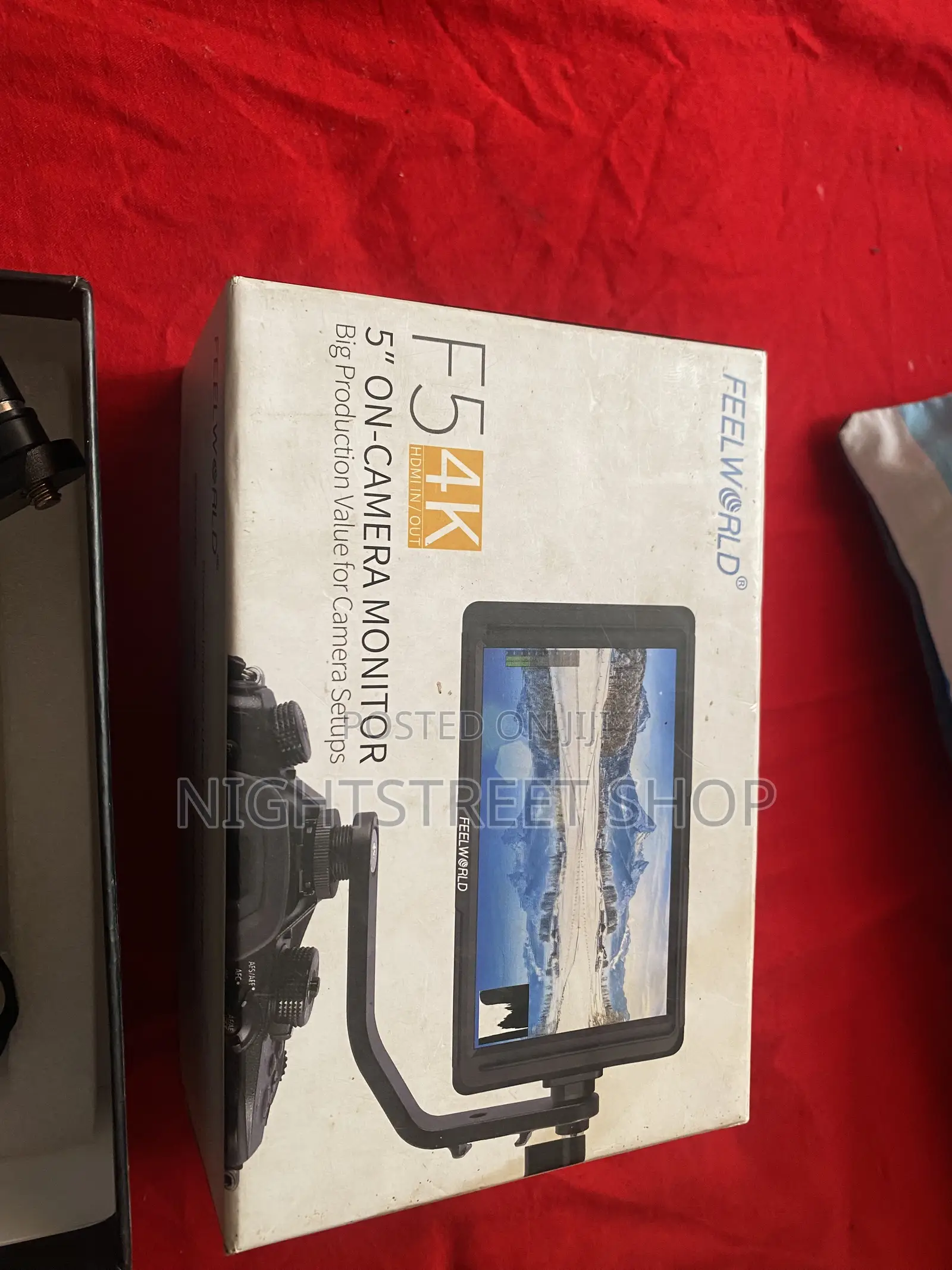 Feelworld F5 (5-Inch on-Camera Field Monitor)
