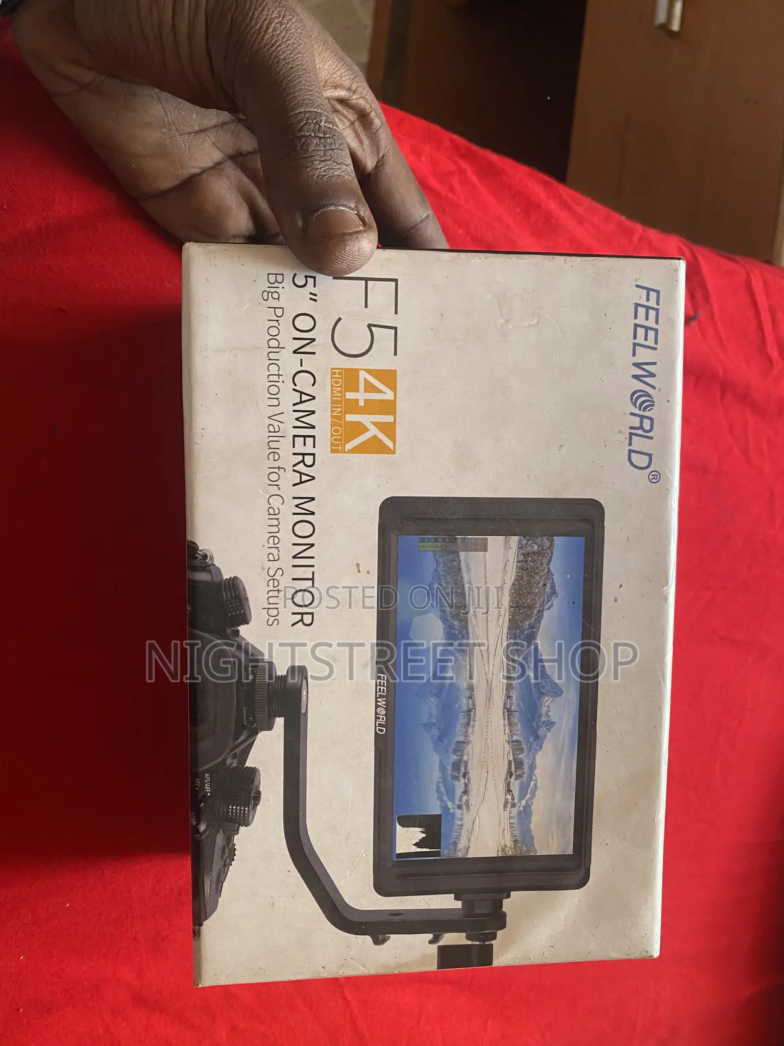Feelworld F5 (5-Inch on-Camera Field Monitor)