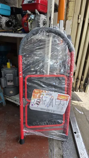 Velton 2-Step Ladder