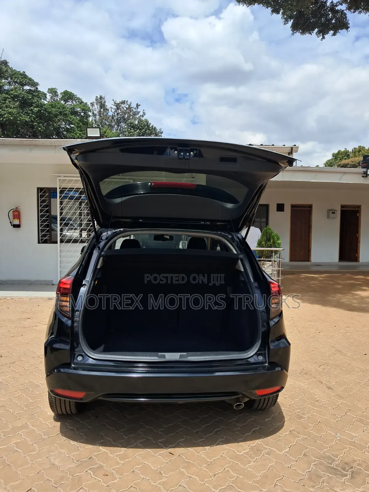 Honda Vezel 1.5 2WD 2019 Black