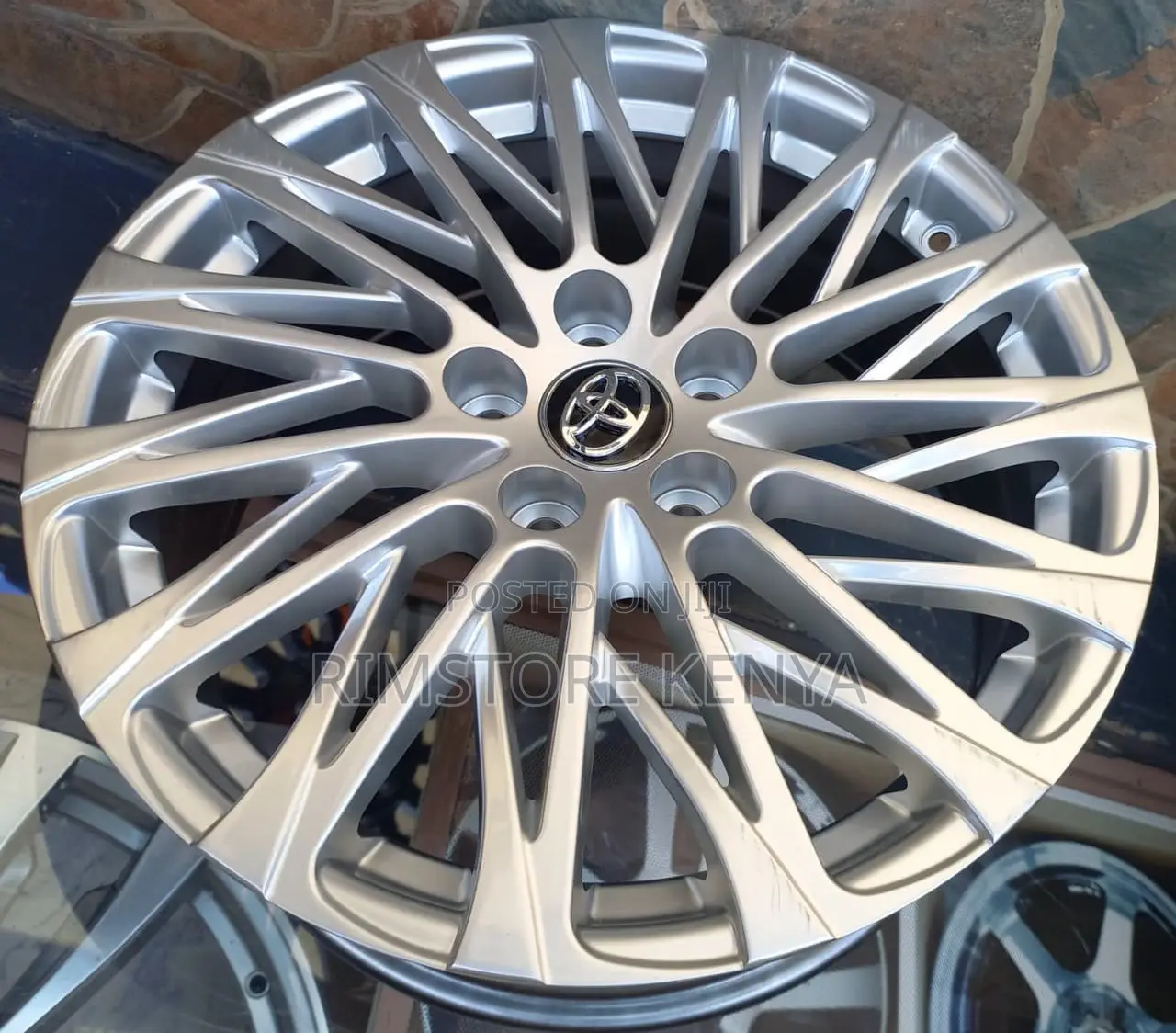 Rim Size 18 Silver. Crown, RA4 ,Vanguard, Mark X, Full Set.