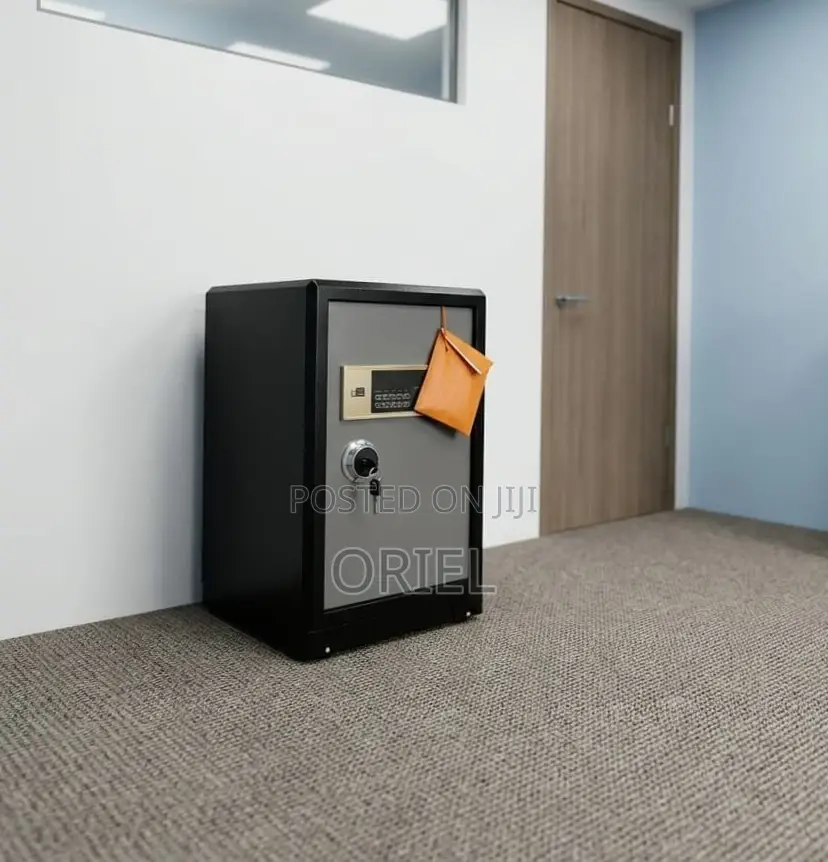 Office Safe : 70KG Black Digital Safe