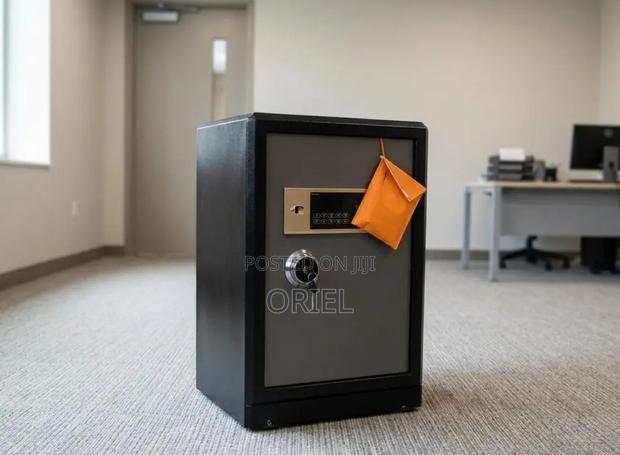 Office Safe : 70KG Black Digital Safe - thumbnail 3